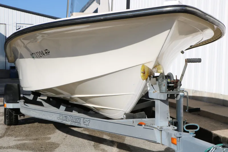 Slide: The Image of Mako Inshore 191 2007 - 6