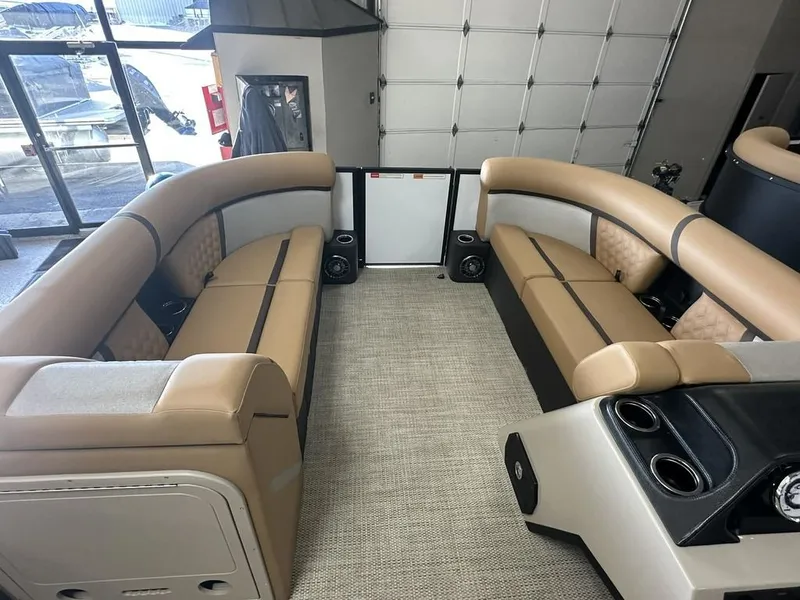 Slide: The Image of Crest Conquest 23 FT 2026 - 2