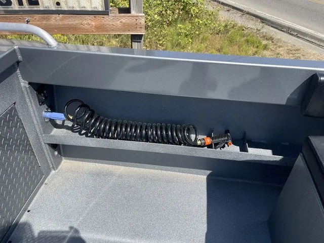 Slide: The Image of Excel Buoy 10 2025 - 17