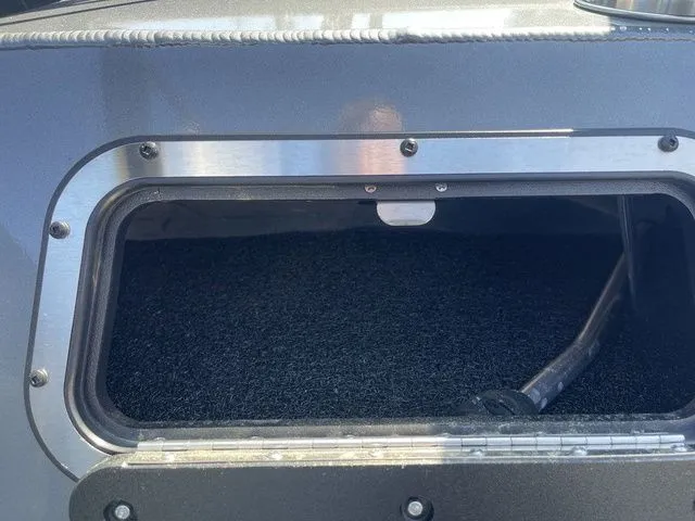 Slide: The Image of Excel Buoy 10 2025 - 28