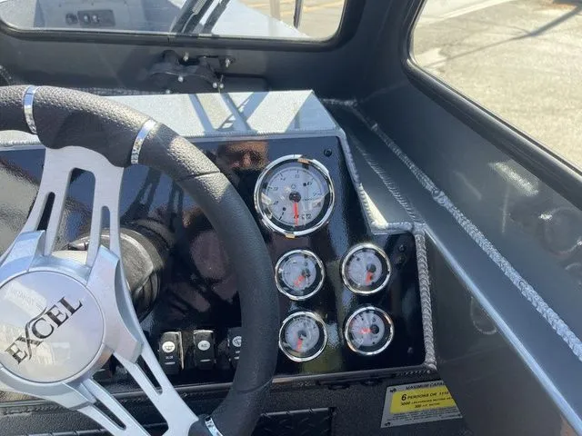 Slide: The Image of Excel Buoy 10 2025 - 31