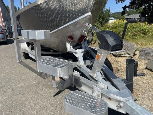 Slide: The Image of Excel Buoy 10 2025 - 37