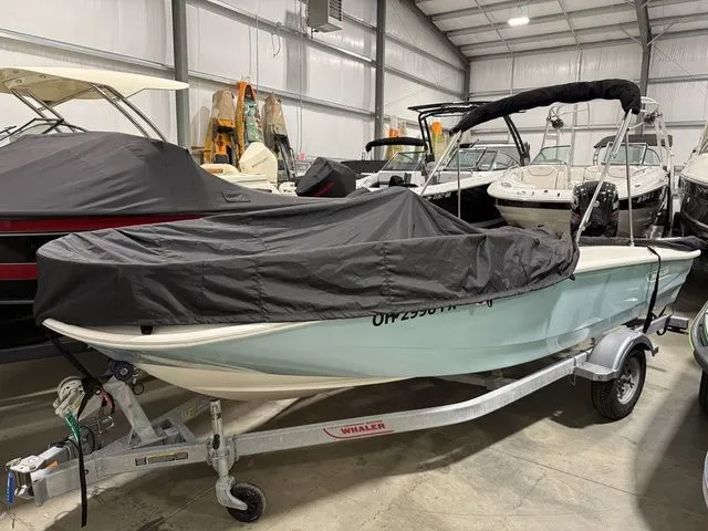 Slide: The Image of Boston Whaler 160 Super Sport 2019 - 2