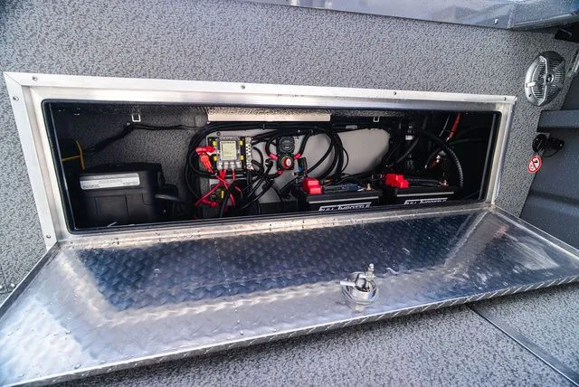 Slide: The Image of Thunder Jet Alexis Pro 24' 2026 - 13