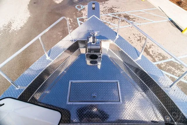 Slide: The Image of Thunder Jet Alexis Pro 24' 2026 - 26