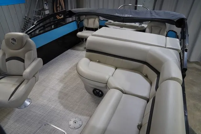 Slide: The Image of South Bay 224FCR 2.75 2020 - 19