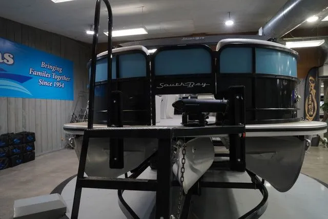 Slide: The Image of South Bay 224FCR 2.75 2020 - 4