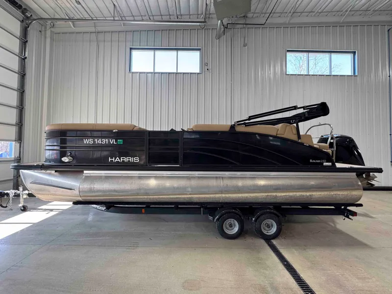 The Image of Harris Sunliner 230 2021 - 1