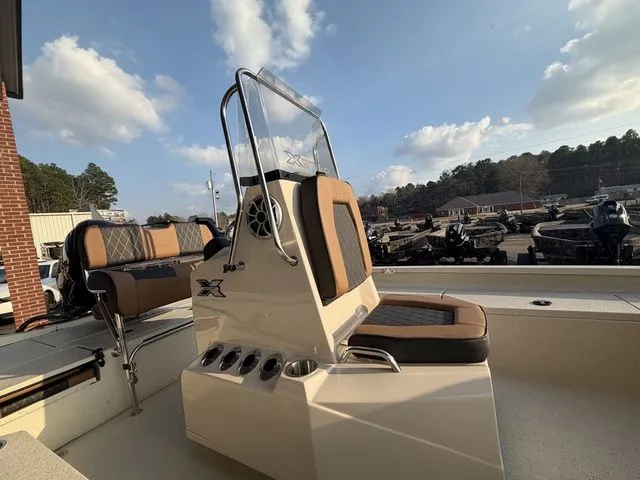 Slide: The Image of Xpress H20B 2026 - 10