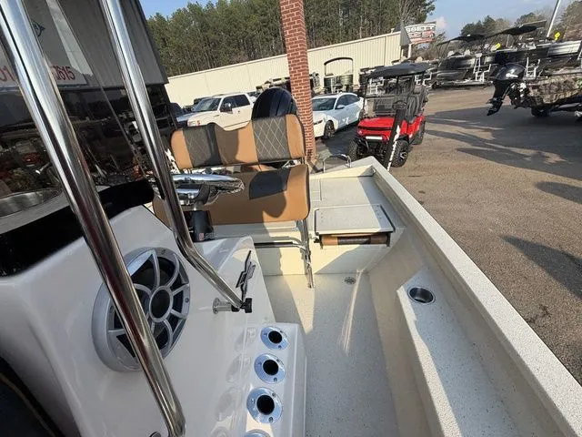 Slide: The Image of Xpress H20B 2026 - 37