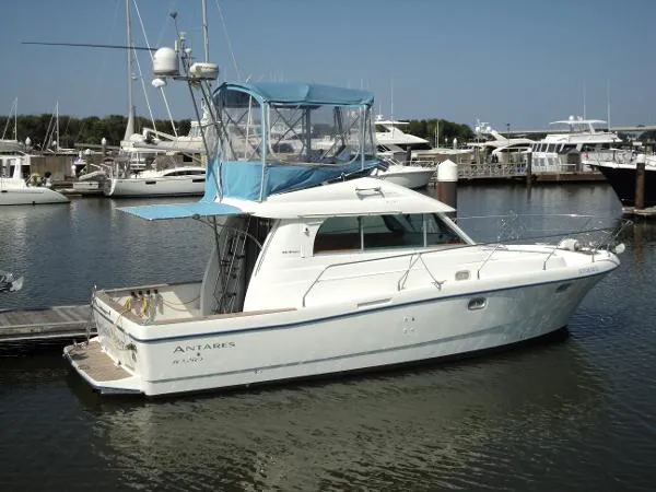 Slide: The Image of Beneteau Antares 10.80 2005 - 0