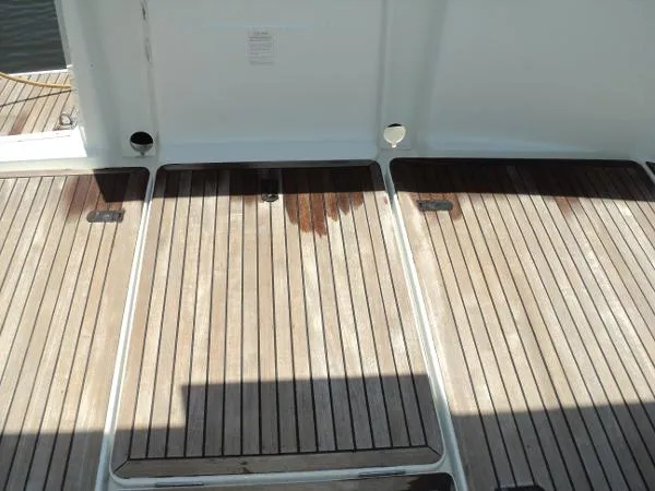 Slide: The Image of Beneteau Antares 10.80 2005 - 4