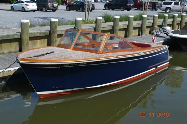 Slide: The Image of Latitude 46 Lady Scarlett 2003 - 0