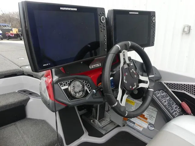 Slide: The Image of Skeeter FXR21 Limited 2022 - 13