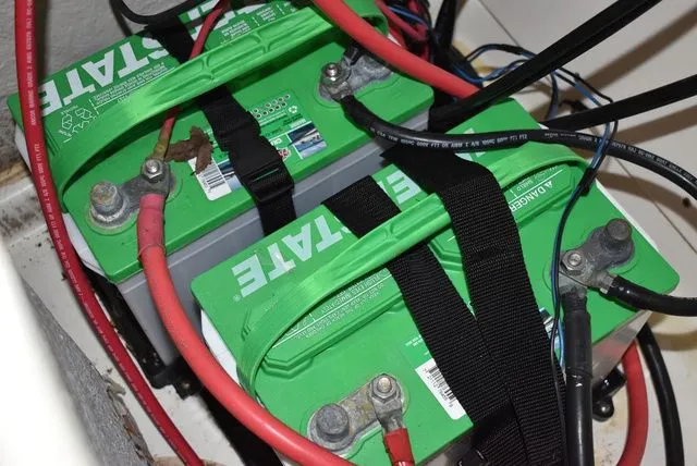 Slide: The Image of Mako 184 Center Console 2014 - 38