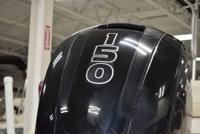 Slide: The Image of Mako 184 Center Console 2014 - 49