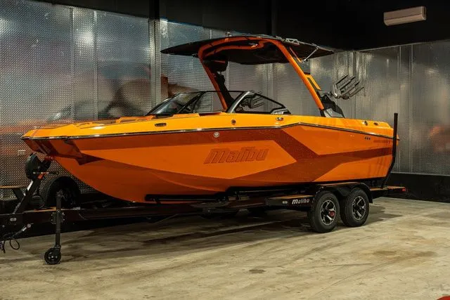 The Image of Malibu Wakesetter 22 MXZ 2026 - 1