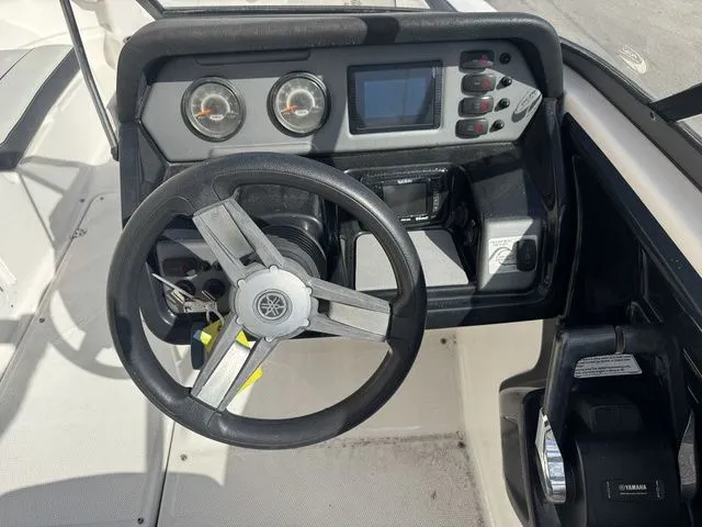 Slide: The Image of Yamaha SX210 2019 - 12