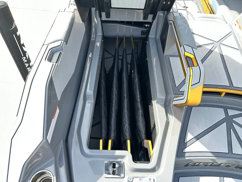 Slide: The Image of Nautique Super Air Nautique G25 Paragon 2026 - 20