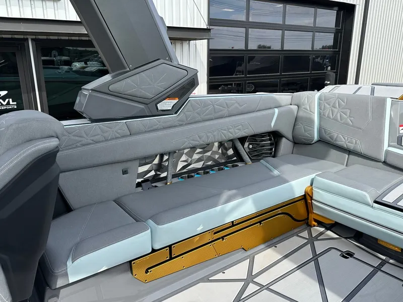 Slide: The Image of Nautique Super Air Nautique G25 Paragon 2026 - 51