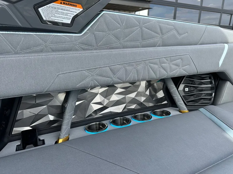 Slide: The Image of Nautique Super Air Nautique G25 Paragon 2026 - 52