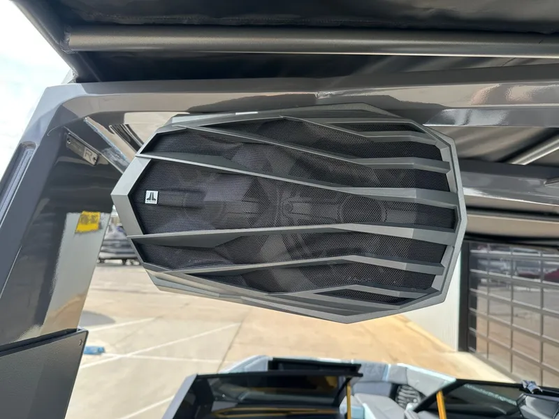 Slide: The Image of Nautique Super Air Nautique G25 Paragon 2026 - 64