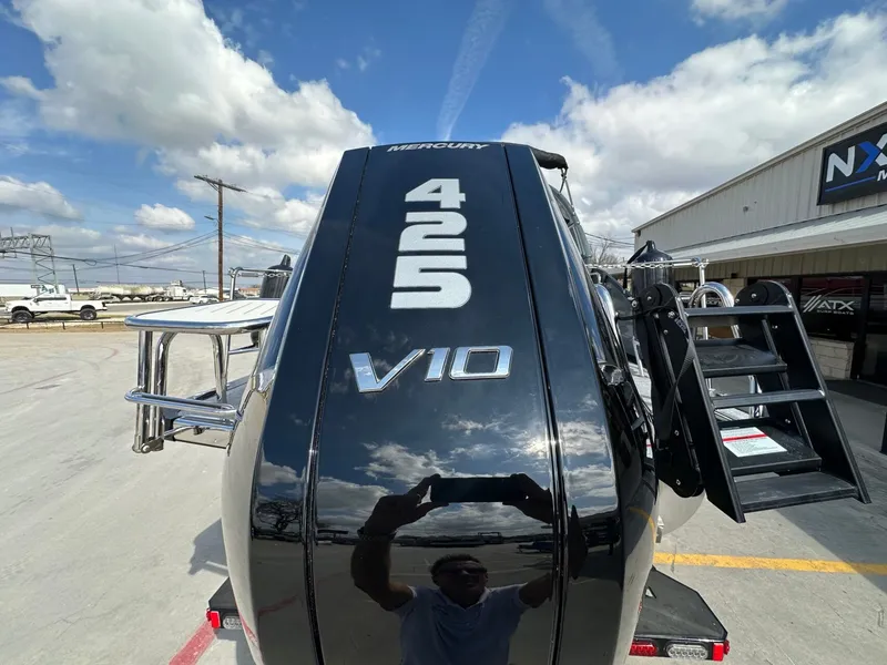 Slide: The Image of Harris Grand Mariner 250 2026 - 50