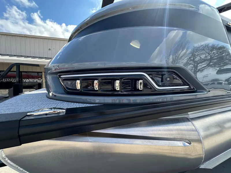 Slide: The Image of Harris Grand Mariner 250 2026 - 53