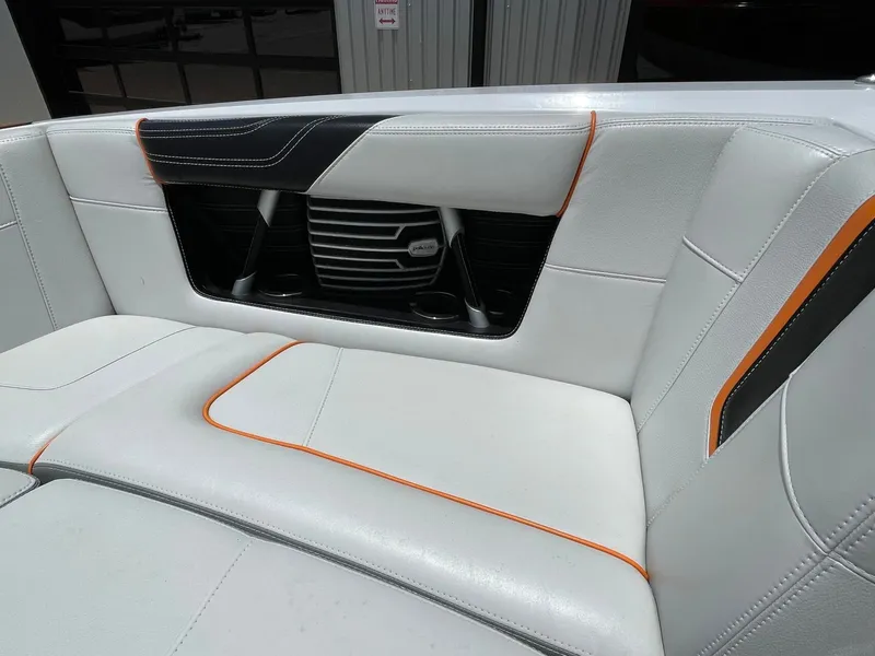 Slide: The Image of Nautique G23 2015 - 21