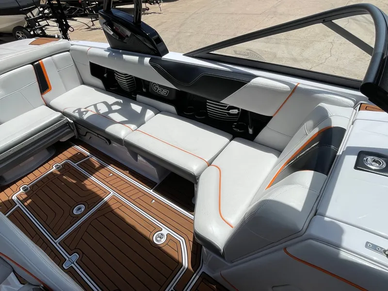 Slide: The Image of Nautique G23 2015 - 24