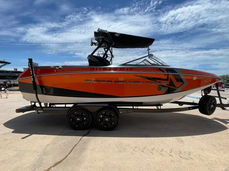 Slide: The Image of Nautique G23 2015 - 3