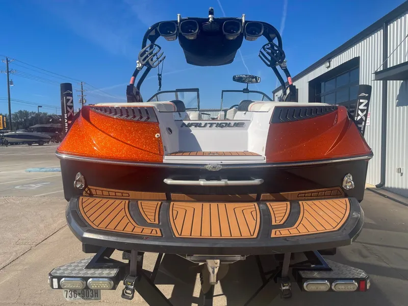 Slide: The Image of Nautique G23 2015 - 8