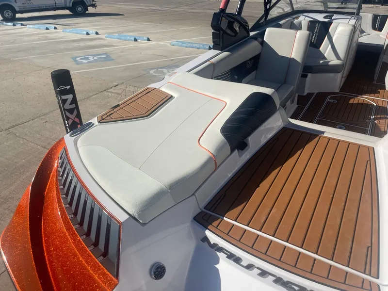 Slide: The Image of Nautique G23 2015 - 9