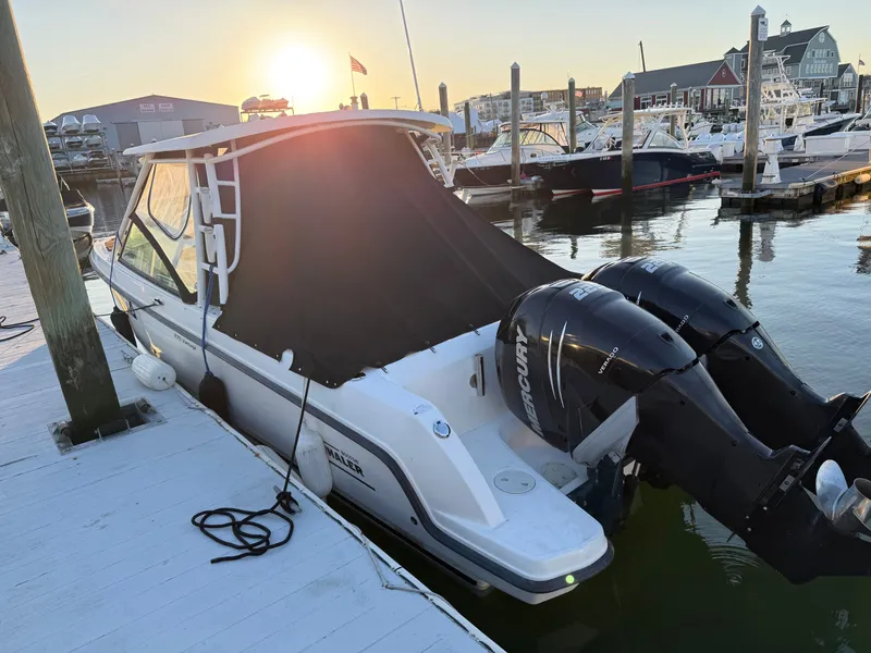 Slide: The Image of Boston Whaler 270 Vantage 2015 - 13