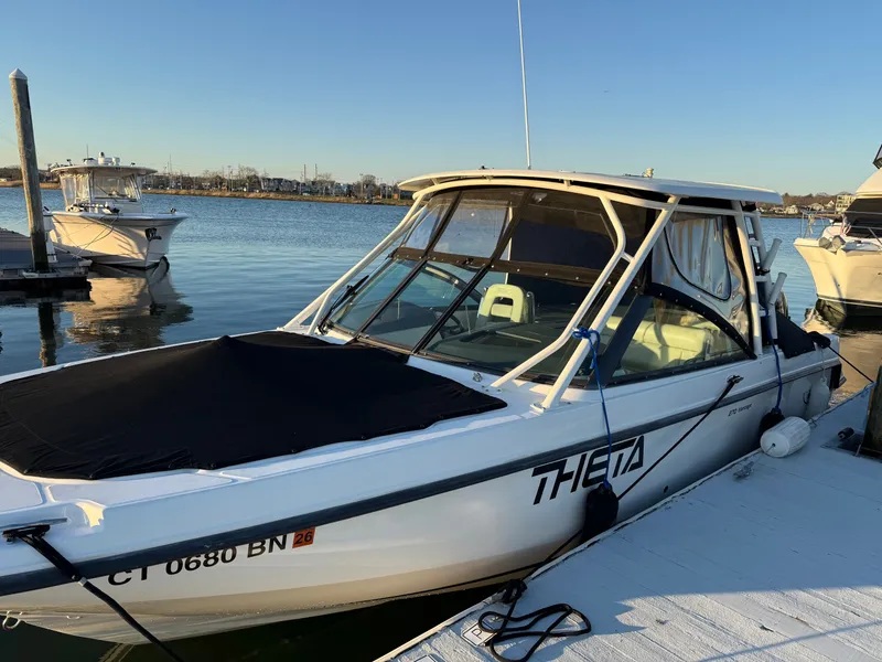 Slide: The Image of Boston Whaler 270 Vantage 2015 - 14