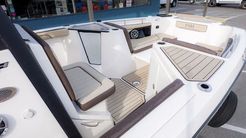 Slide: The Image of Yamaha 255 FSH Sport E 2023 - 17