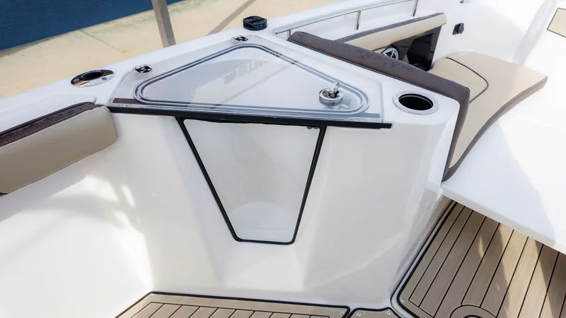 Slide: The Image of Yamaha 255 FSH Sport E 2023 - 27