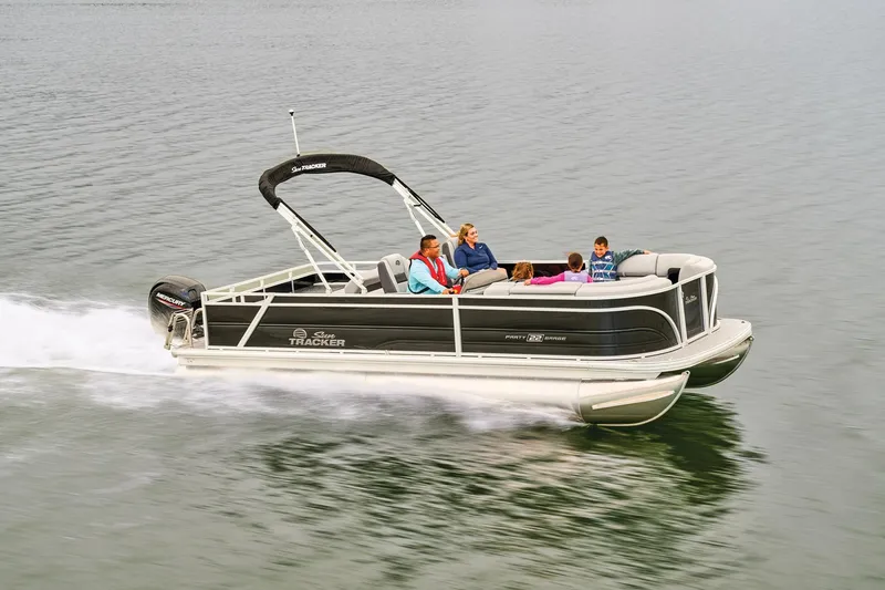 Slide: The Image of Sun Tracker Party Barge 22 RF DLX 2026 - 72