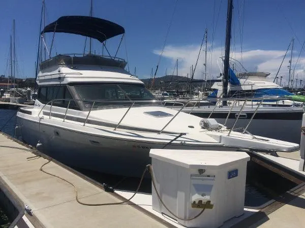 Slide: The Image of Chris-Craft AmeraSport 320 1989 - 0