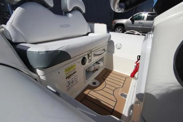 Slide: The Image of Zodiac Yachtline 400 Deluxe NEO 50hp In Stock 2019 - 11