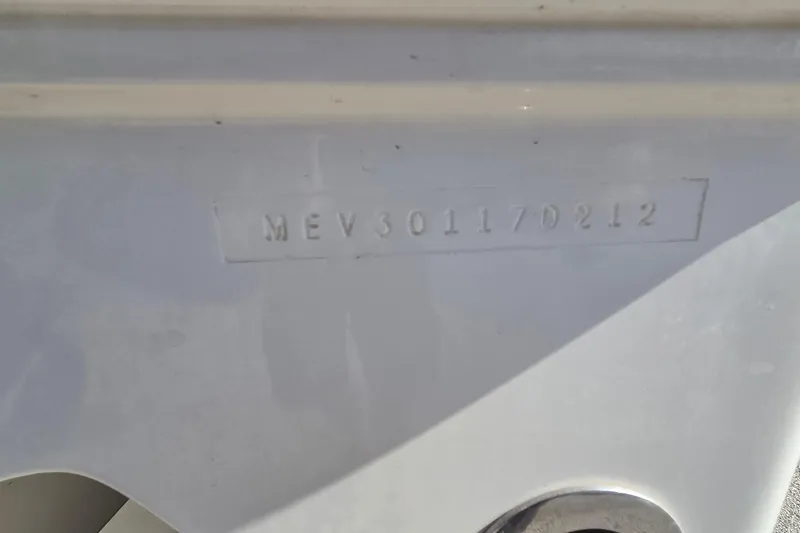 Slide: The Image of Hull identification number on 2015 Jupiter 30 FS boat. - 27