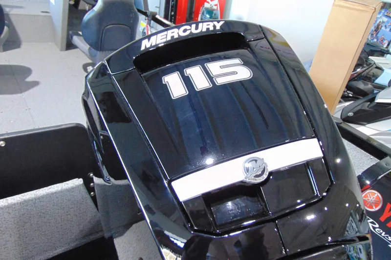 Slide: The Image of Mercury 115 outboard motor on 2026 Crestliner 1850 Kodiak WT boat. - 10