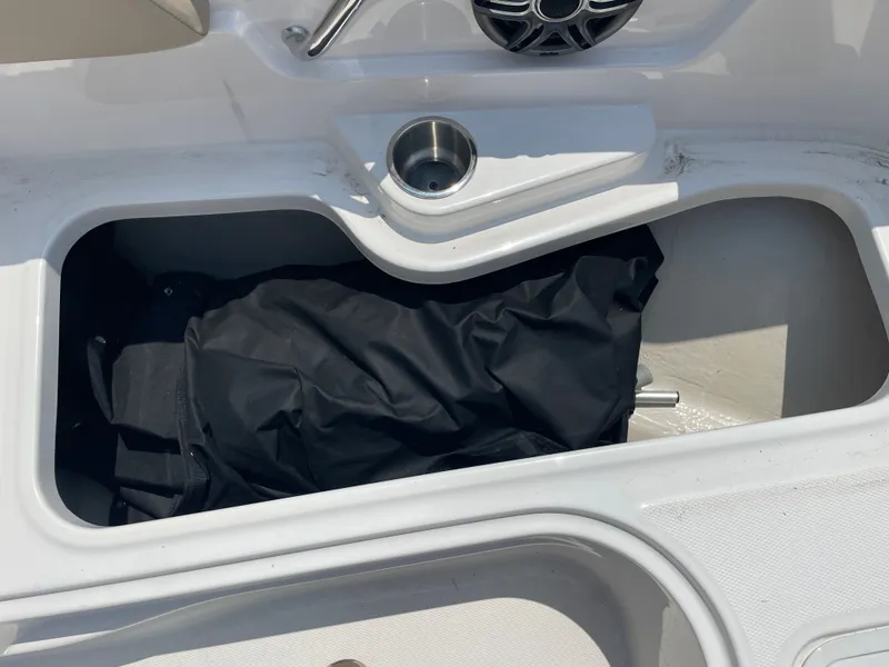 Slide: The Image of Hurricane SS205 2025 - 23