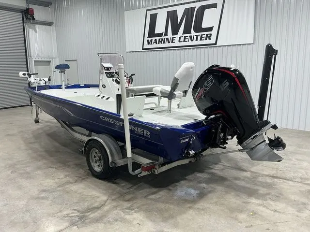 Slide: The Image of Crestliner 2000 BAY BASE 2019 - 5