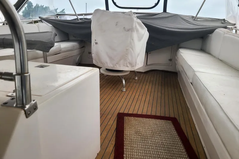 Slide: The Image of Flybridge - 10