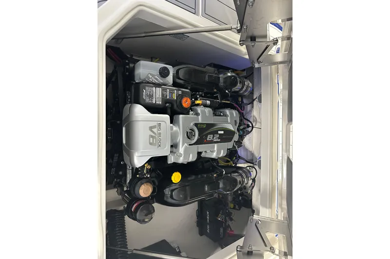 Slide: The Image of Chaparral SSX 8 2026 engine compartment with V8 Big Block. - 20