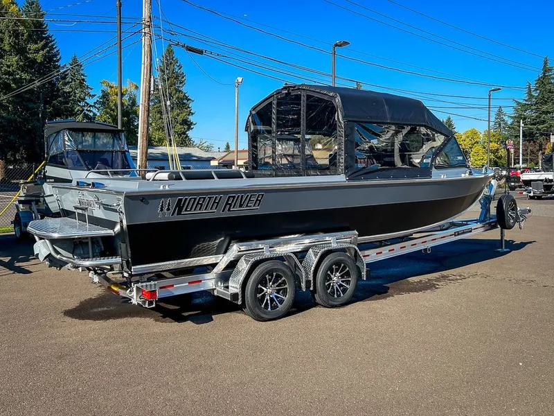 Slide: The Image of North River Commander RB 2024 - 34