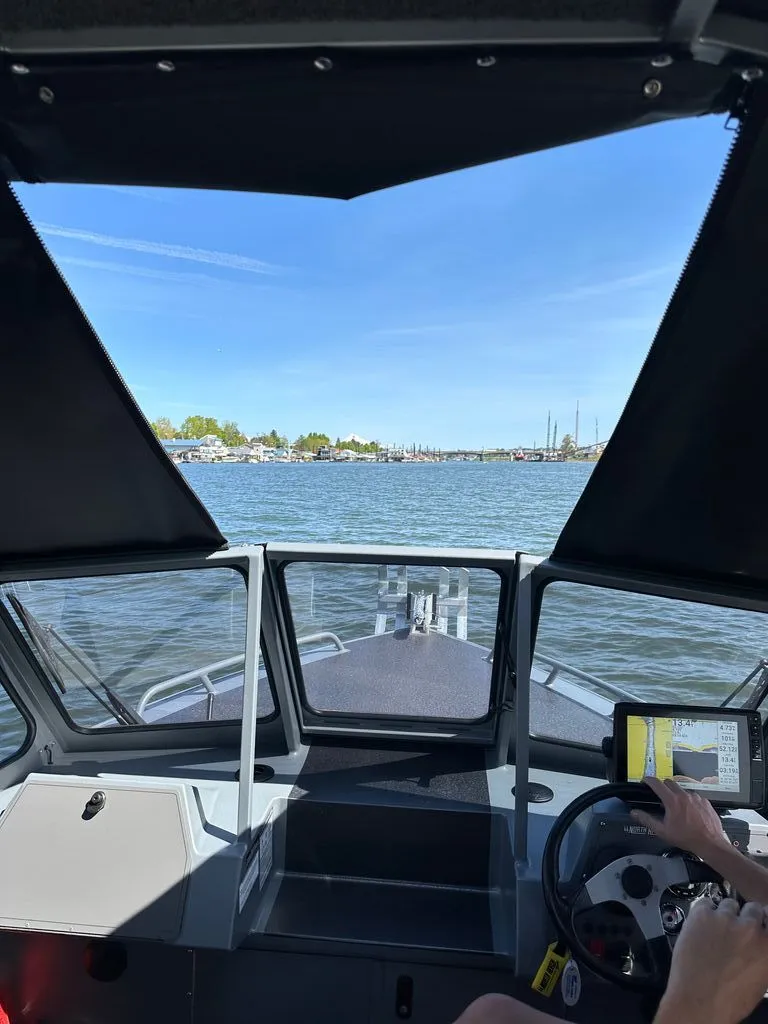 Slide: The Image of North River Commander RB 2024 - 39