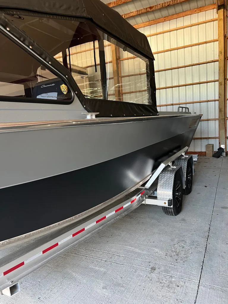 Slide: The Image of North River Commander RB 2024 - 6