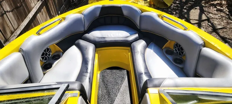 Slide: The Image of MB B-52 2013 - 5